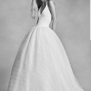 VERA WANG WEDDING DRESS